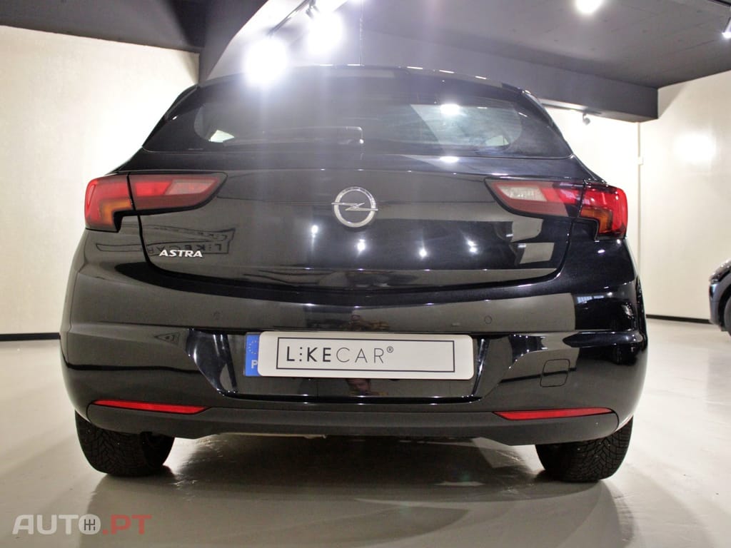 Opel Astra 1.5 D S&S Business Edition