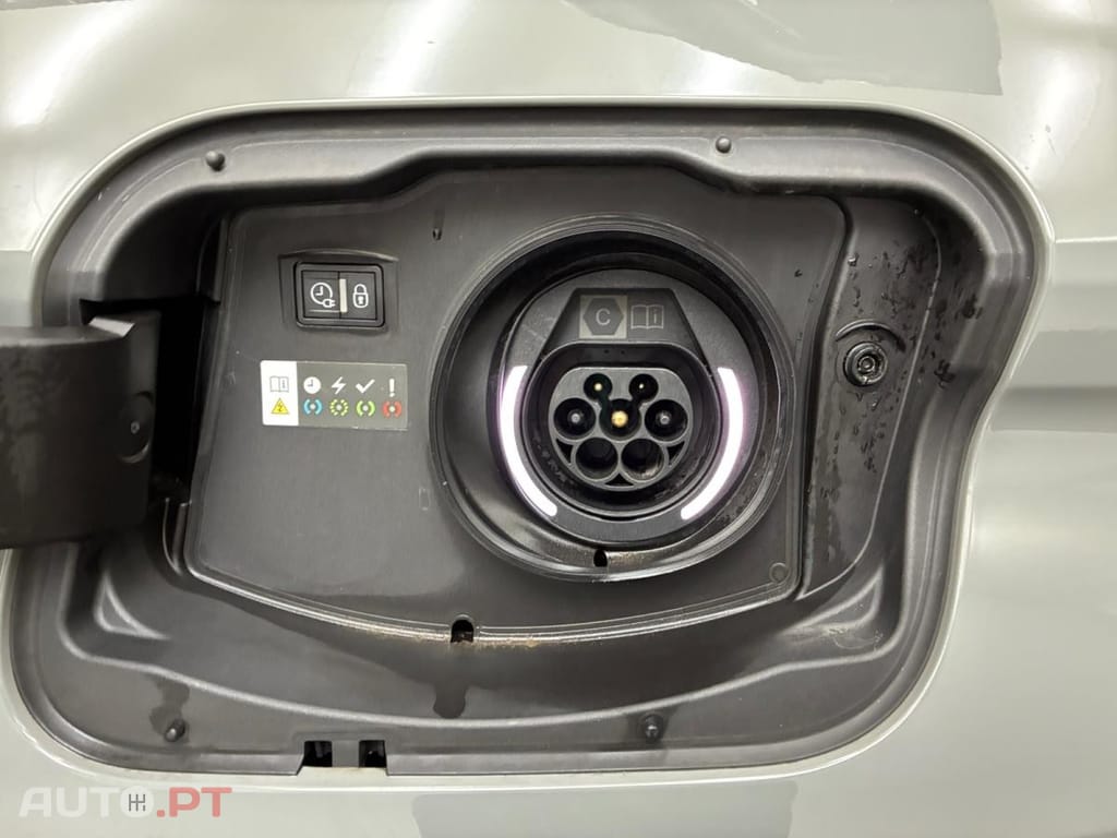 DS DS4 E-Tense Performance Line EAT8