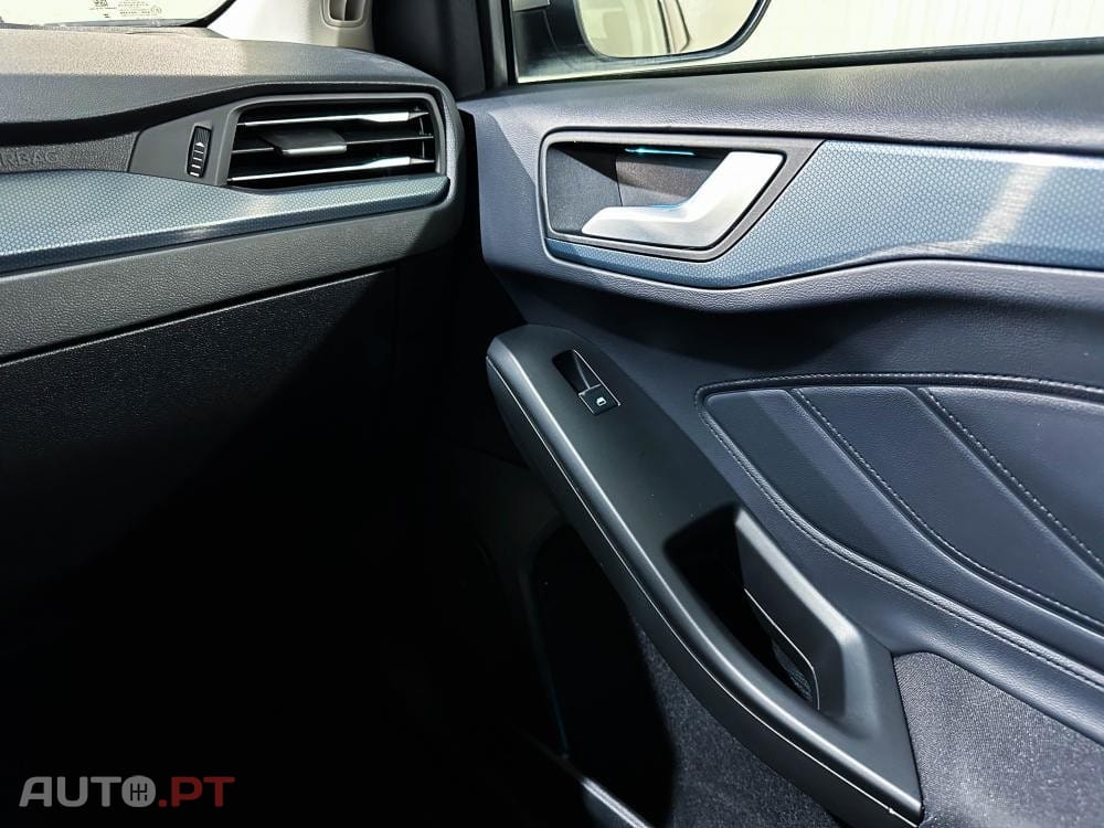 Ford Focus SW Hybrid 1.0 EcoBoost