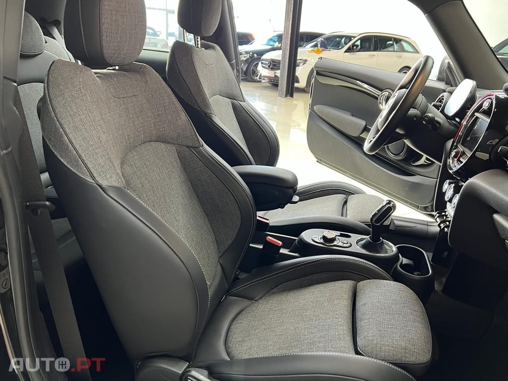 MINI Cooper SE