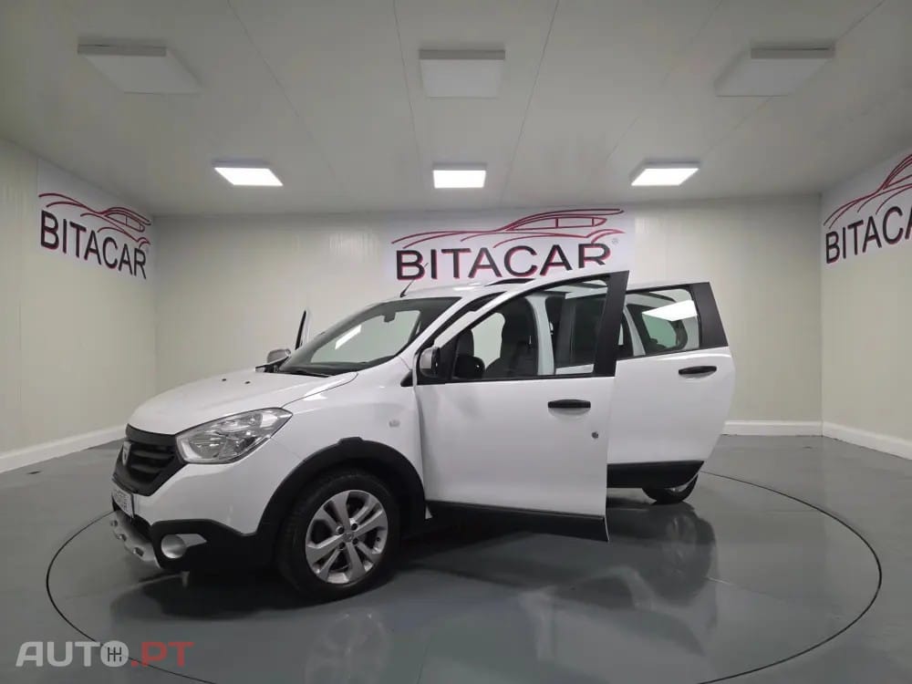 Dacia Lodgy 1.2 STEPWAY