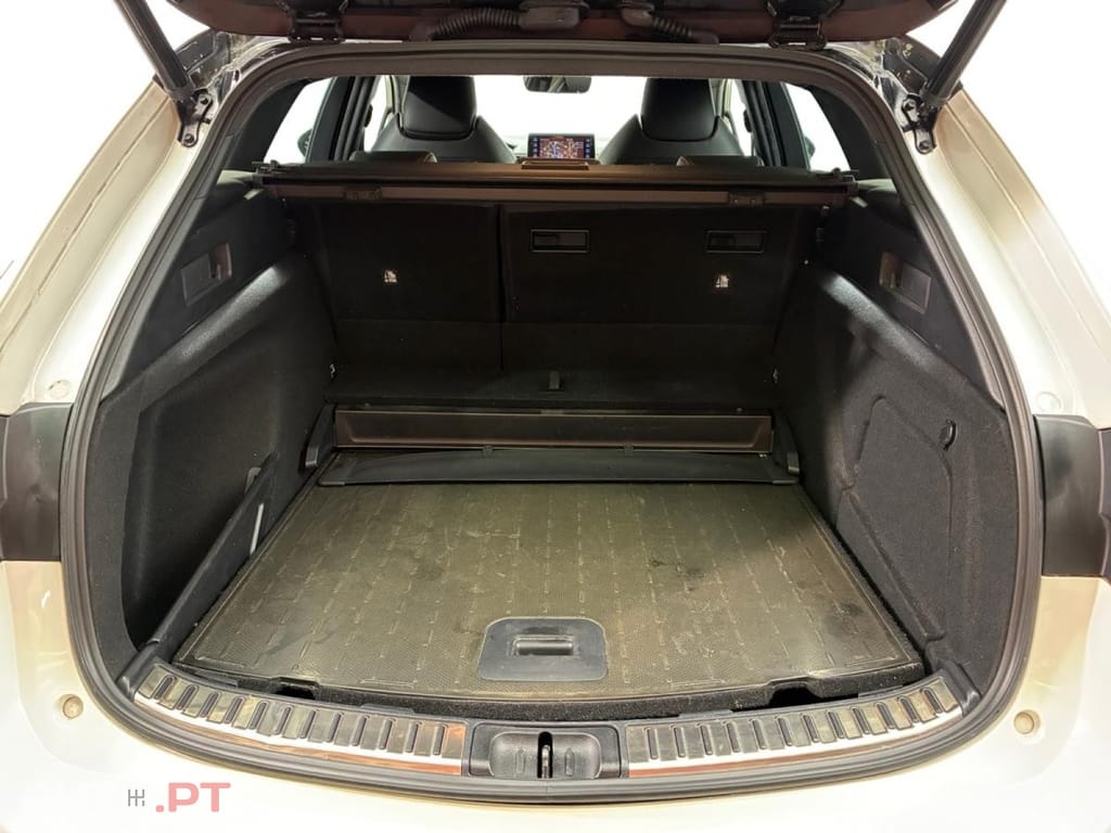 Toyota Corolla Touring Sports 2.0 Hybrid Collection