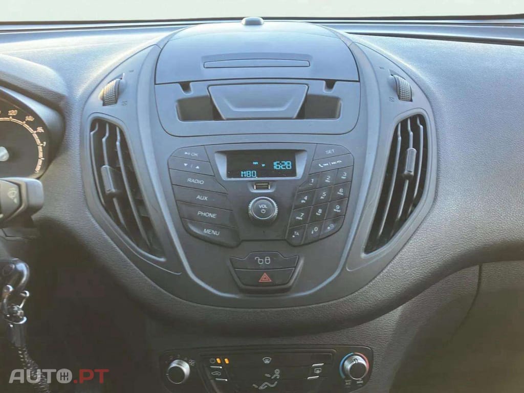 Ford Tourneo 1.0 EcoBoost Ambiente