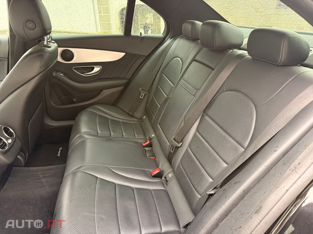 Mercedes-Benz C 300 de AMG Line Pack Night