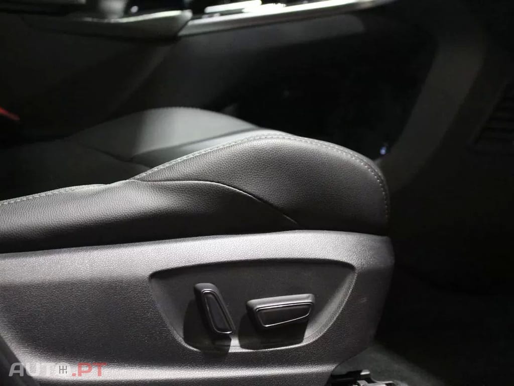 Subaru SVX  Platinum Plus