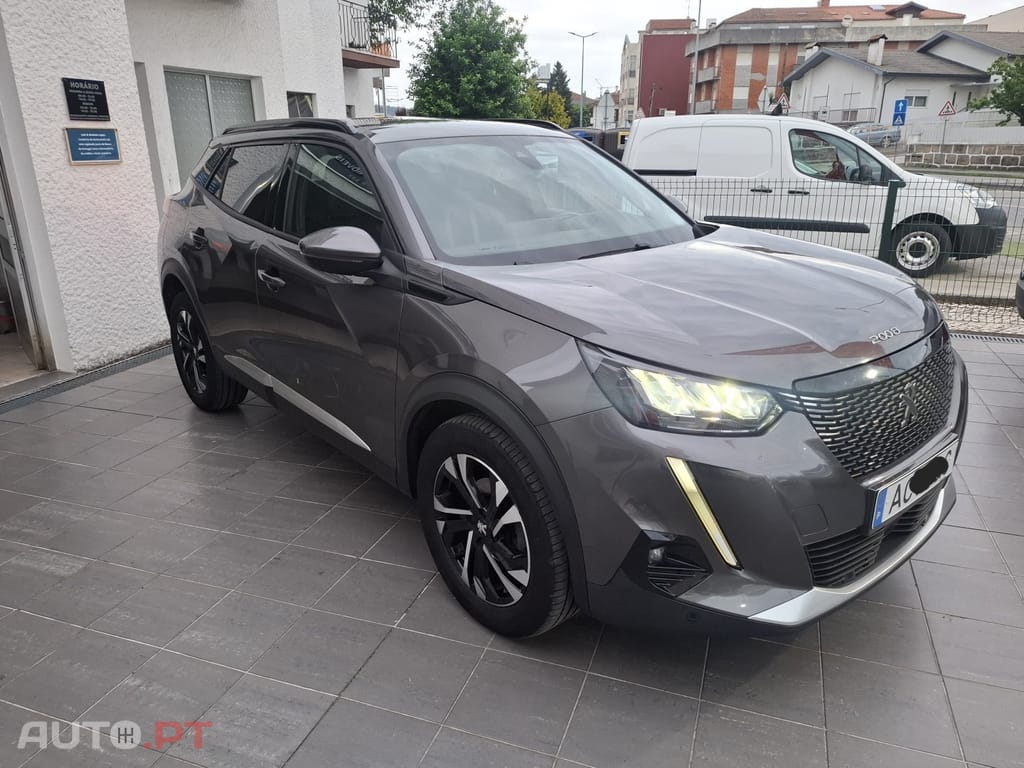 Peugeot 2008 1.2 PureTech Allure Pack