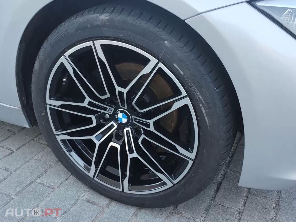 BMW 320 d Touring EfficientDynamics Line Luxury