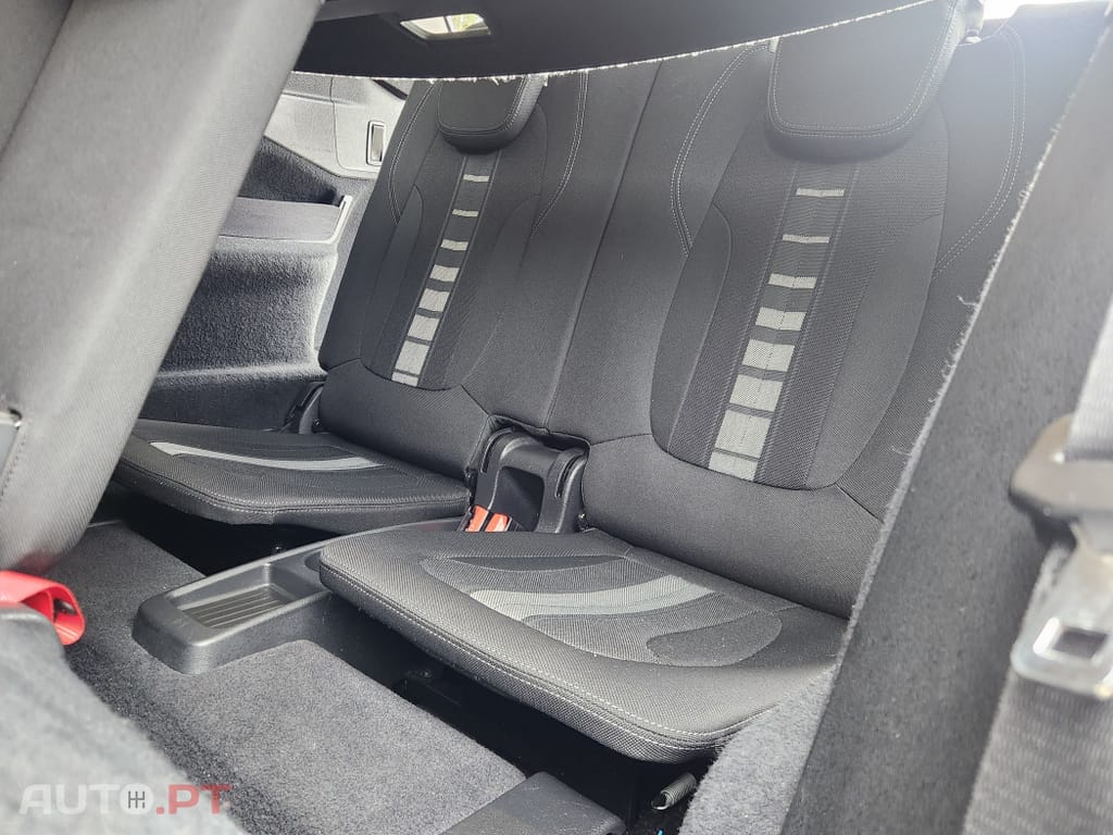 BMW 216 d 7L Line Sport
