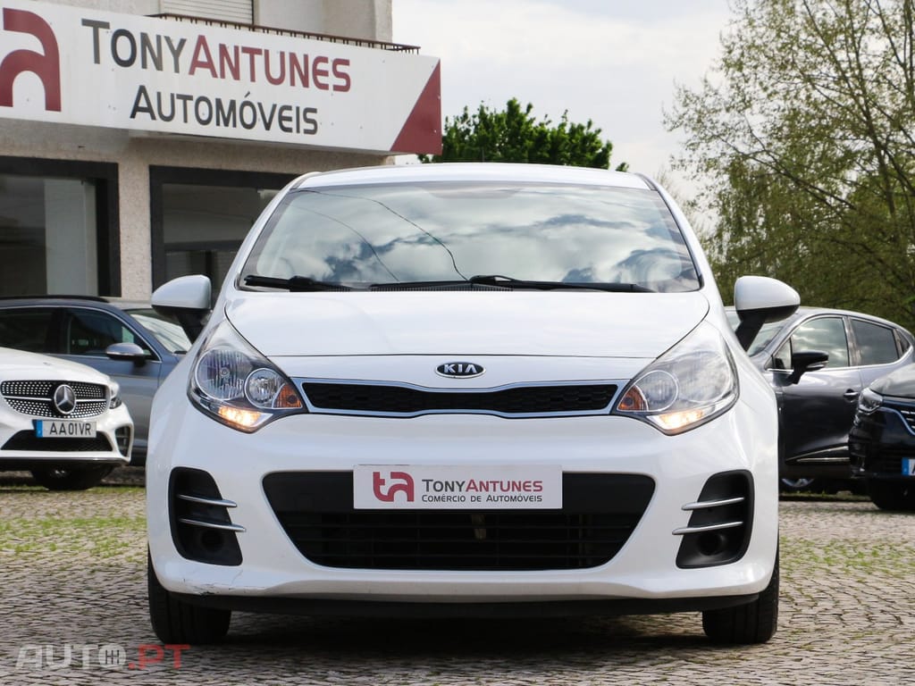 Kia Rio 1.2 CVVT LX