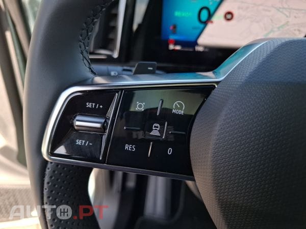 Renault Espace 1.2 E-Tech full hybrid 200cv iconic