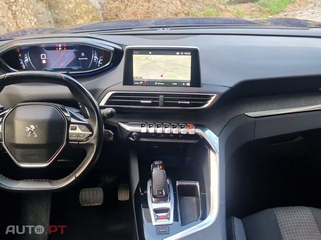 Peugeot 3008 1.6 BlueHDi Active