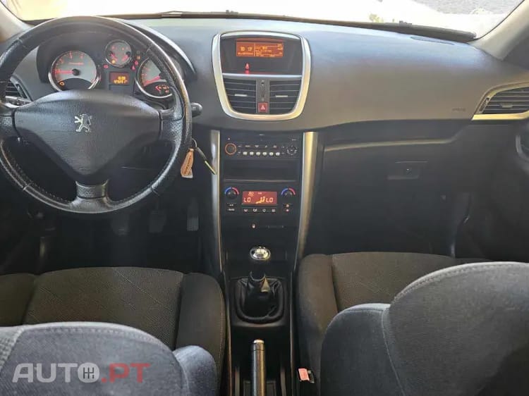 Peugeot 207 SW 1.4 VTi Sportium