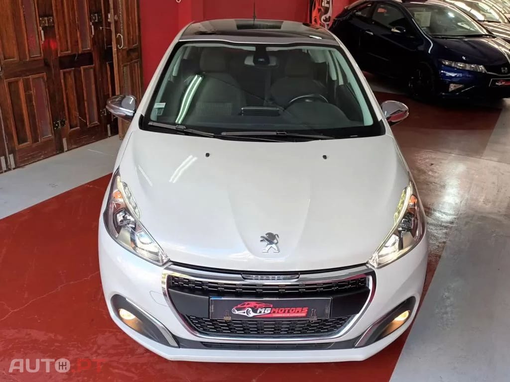Peugeot 208 1.2 PureTech Allure