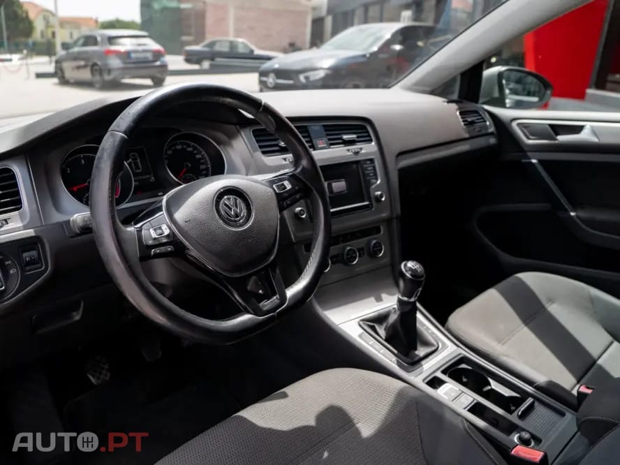 Volkswagen Golf 1.6 TDi GPS Edition