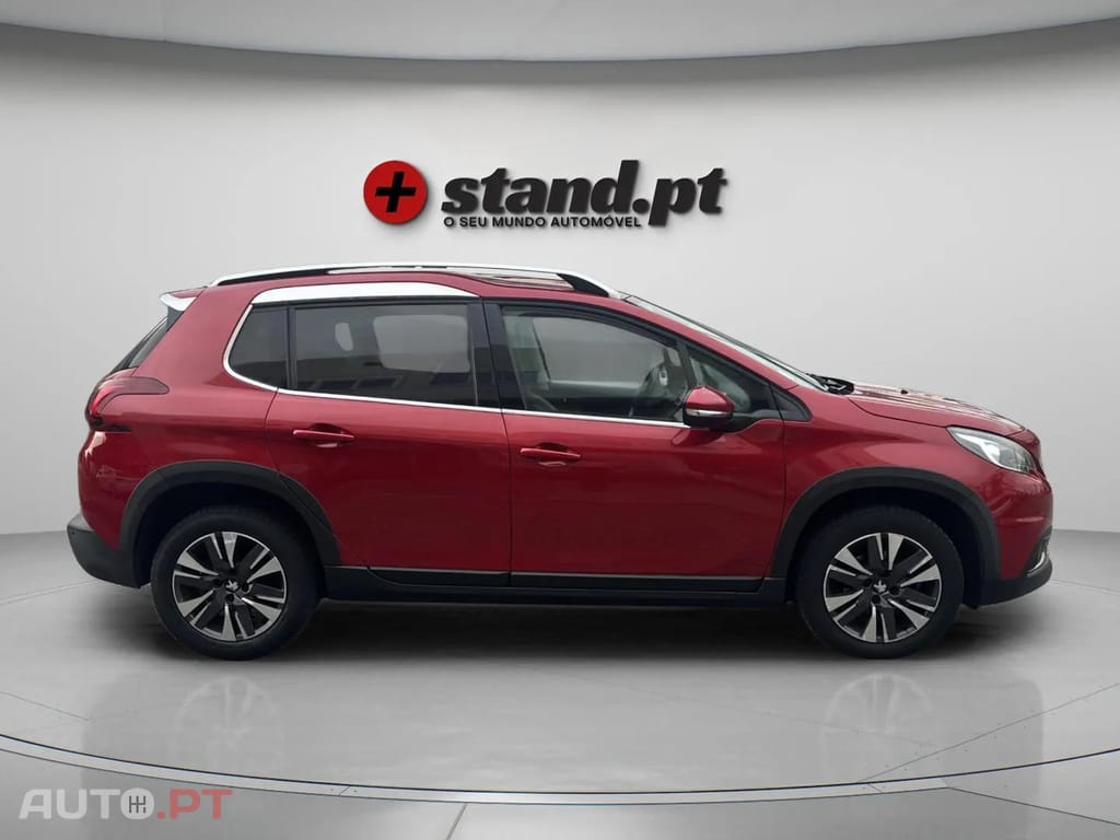 Peugeot 2008 1.2 PureTech Allure