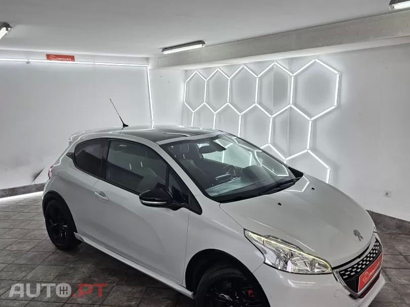 Peugeot 208 GTI 200 THP