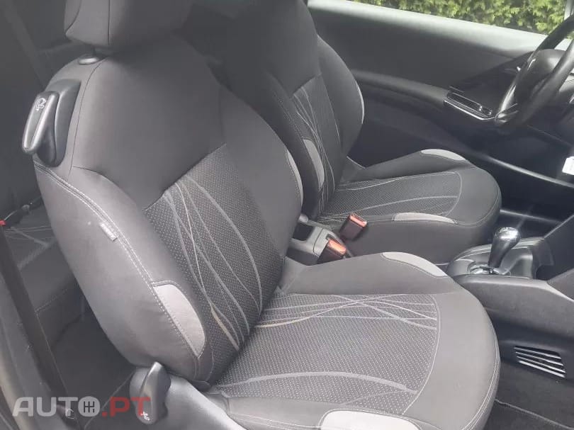 Peugeot 208 1.4 HDi Active