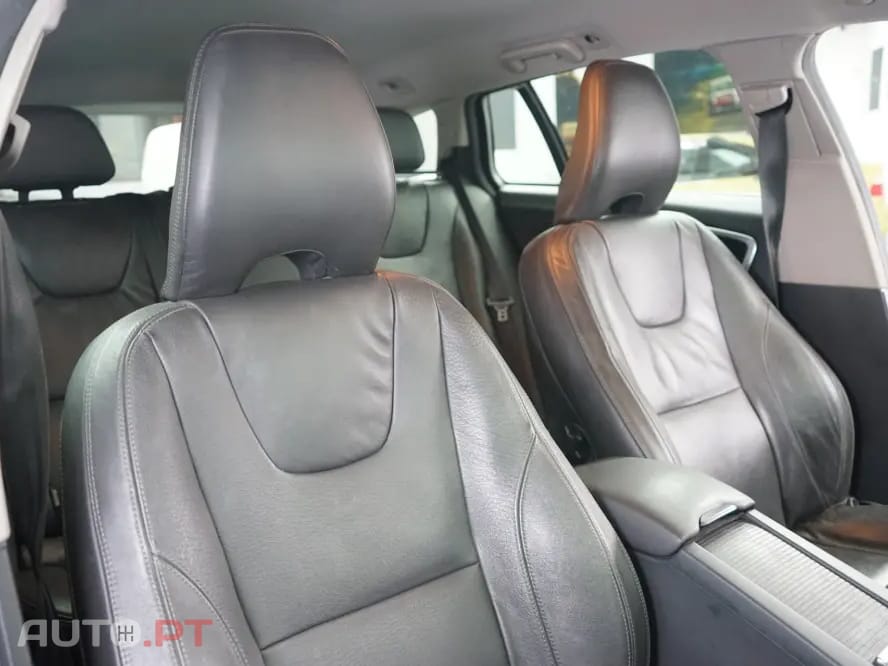 Volvo V60 1.6 D2 R-Design