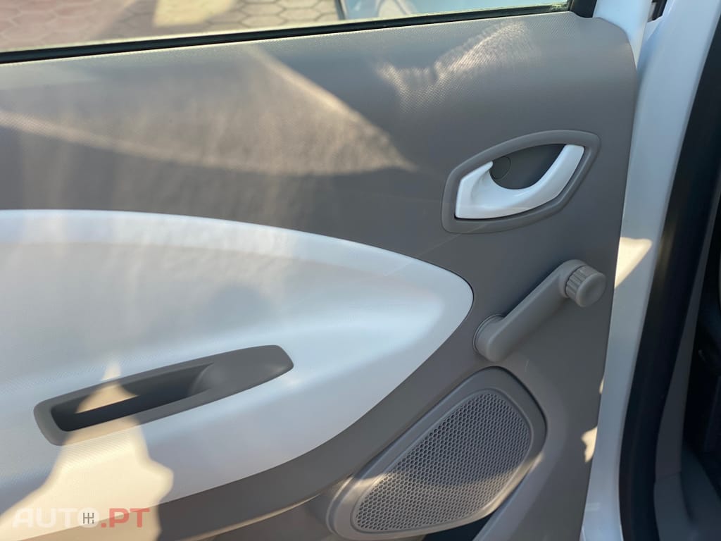 Renault Zoe (c/ Bateria) 41 kwh Life
