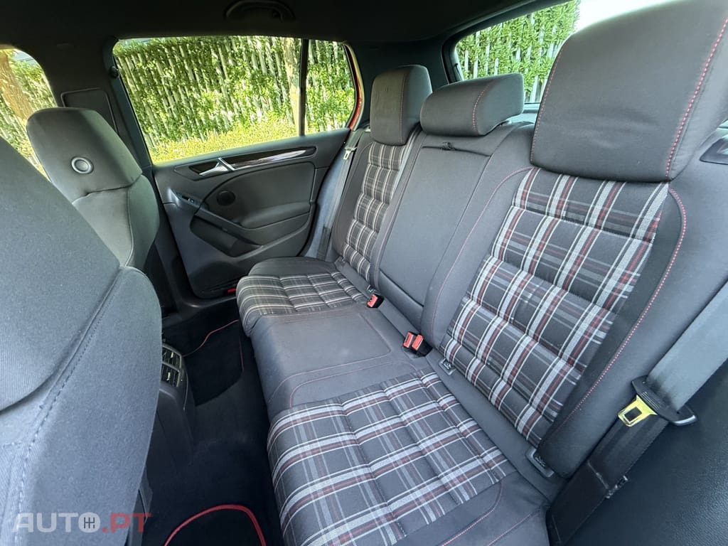 Volkswagen Golf 2.0 GTi