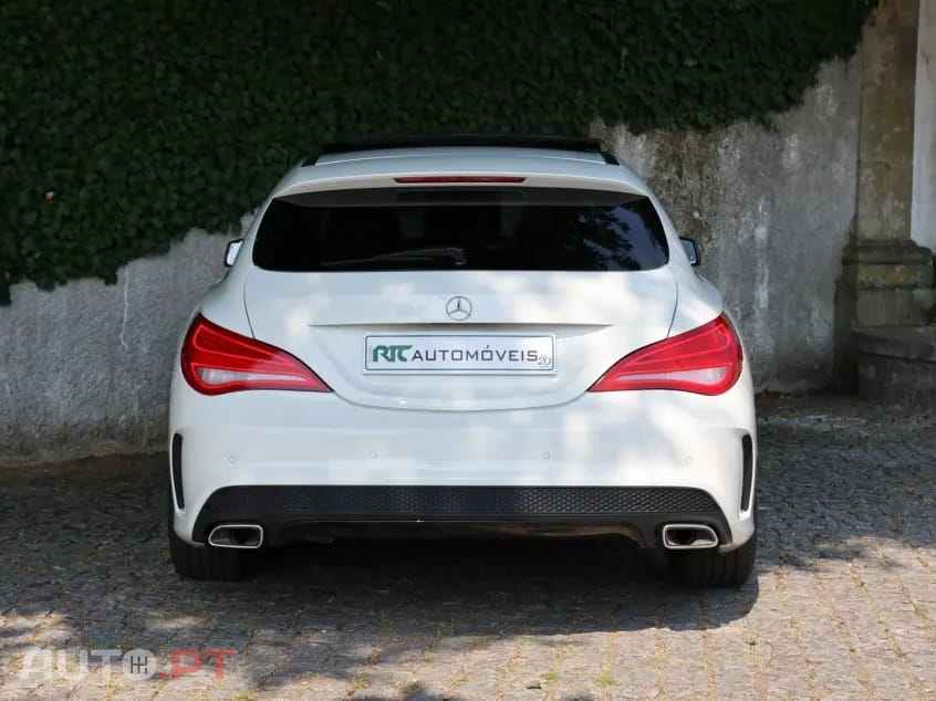 Mercedes-Benz CLA 220 d Shooting Brake AMG Line Aut.