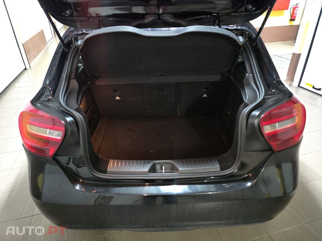 Mercedes-Benz A 180 CDI BlueEFFICIENCY