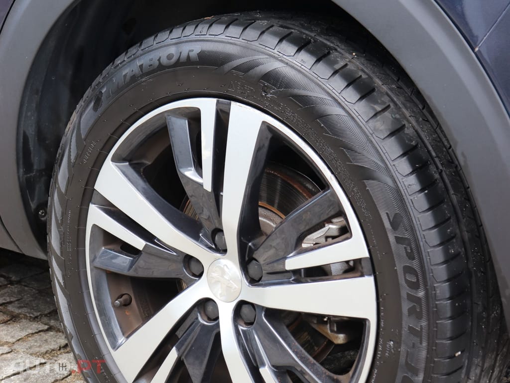 Peugeot 5008 PEUGEOT 5008 II 1.6 BlueHDi Allure