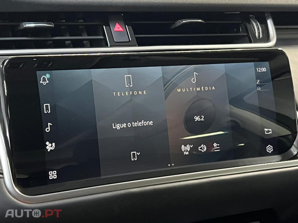 Land Rover Evoque 1.5 I3 PHEV 300 AWD Auto R-Dynamic