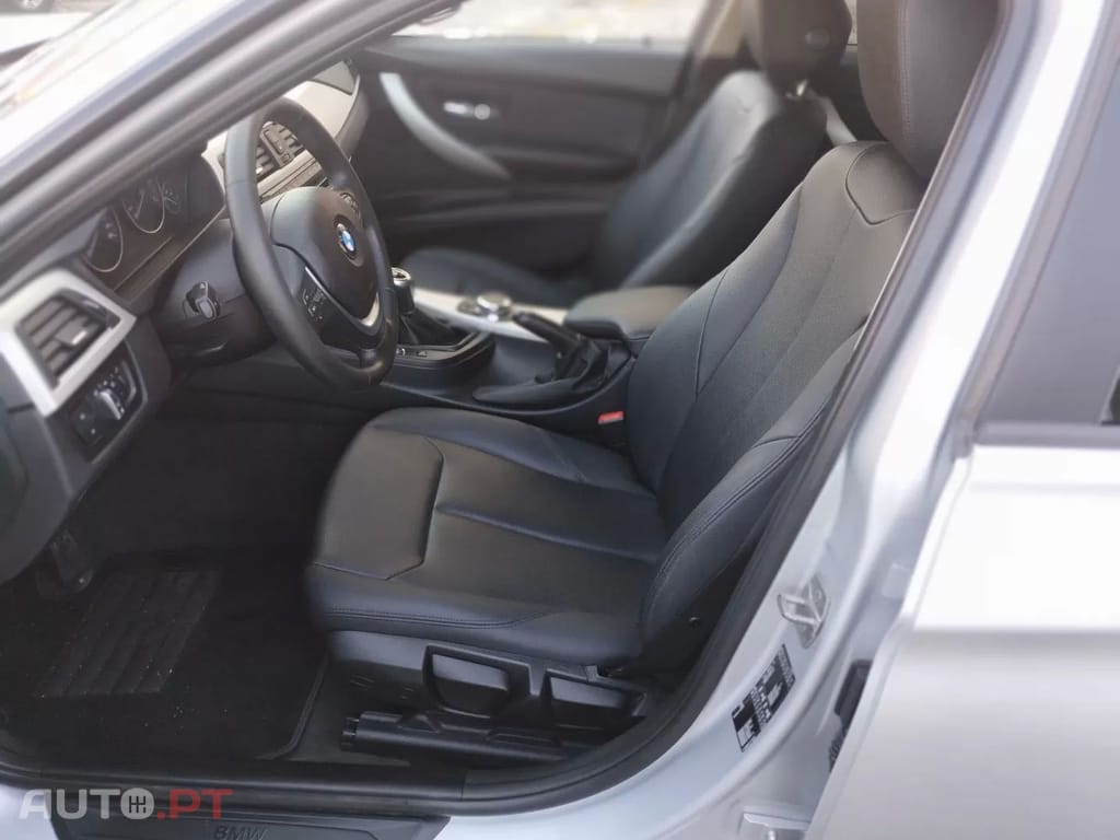 BMW 320 d Touring EfficientDynamics Line Luxury