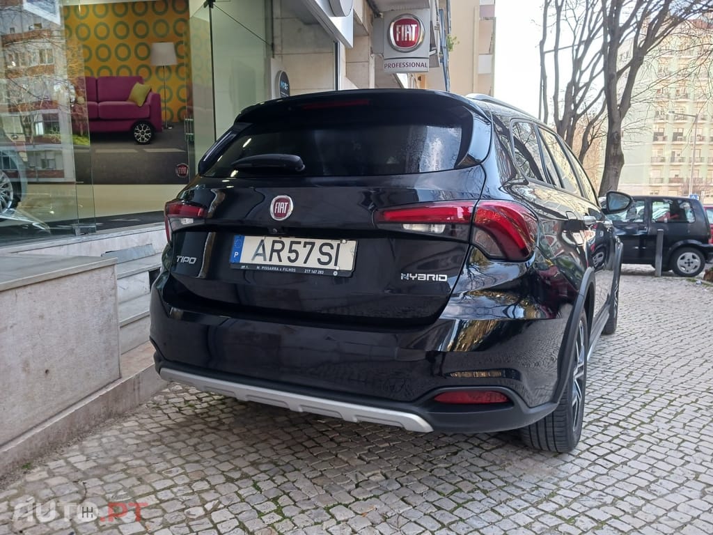 Fiat Tipo 1.5 GSE T4 Cross DCT