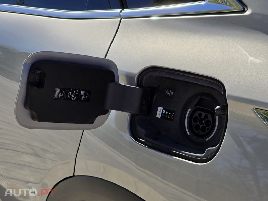 DS DS7 Crossback E-Tense Rivoli EAT8