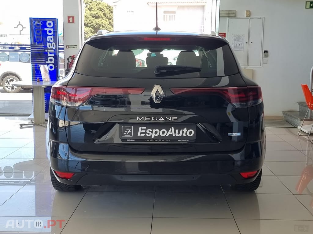 Renault Mégane Sport Tourer  1.6 E-Tech Plug-In Intens