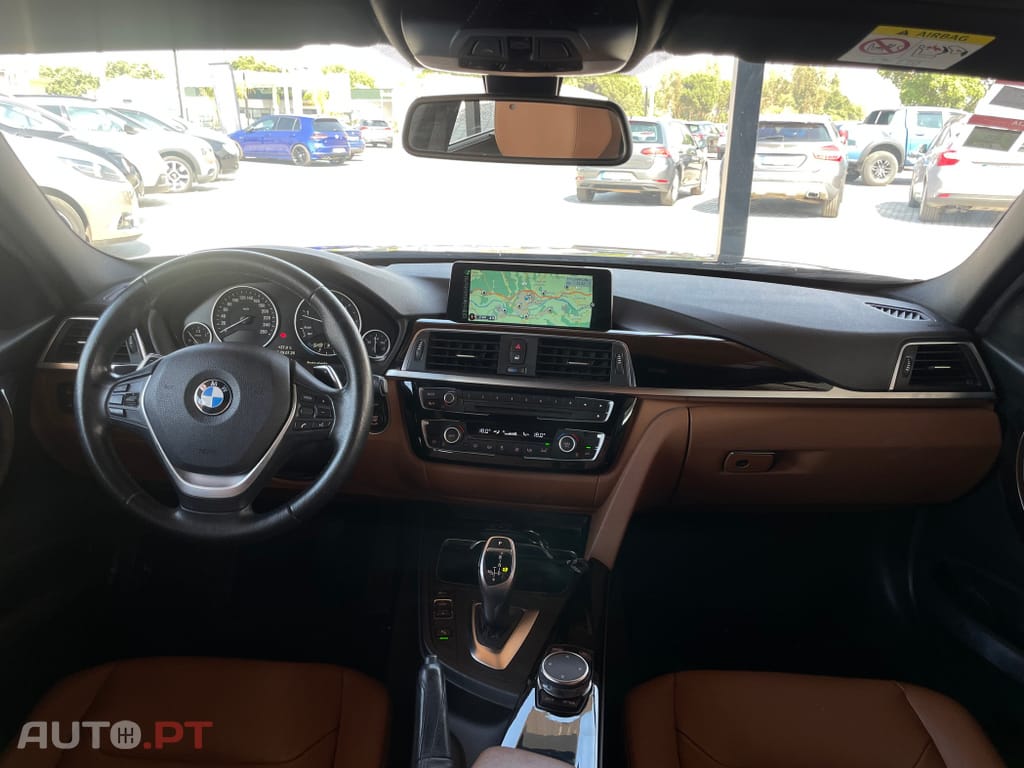 BMW 320 d Touring Line Luxury Auto