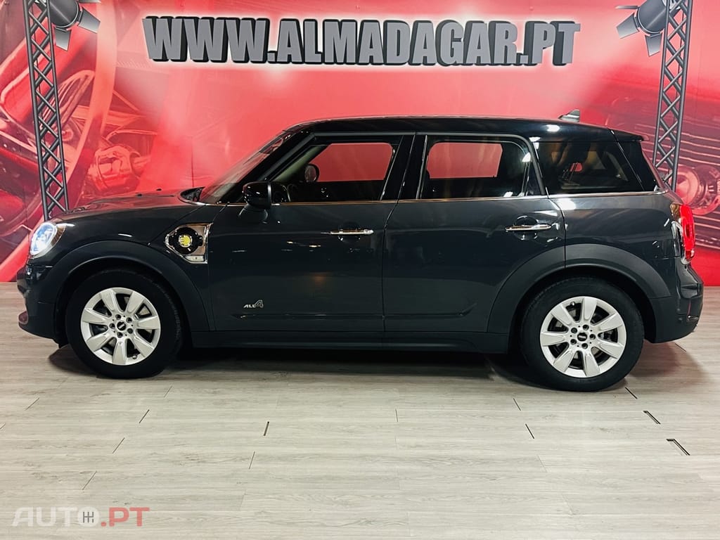 MINI Countryman Cooper SE ALL4 Auto