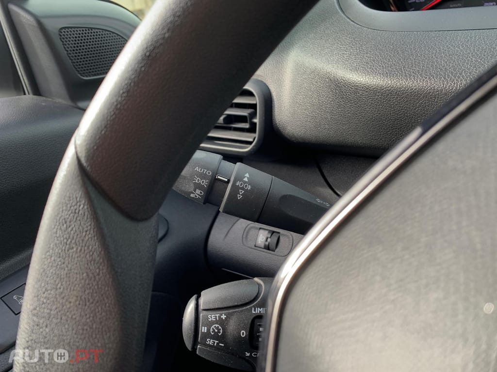 Peugeot Partner 1.5 BlueHDi Premium Standard