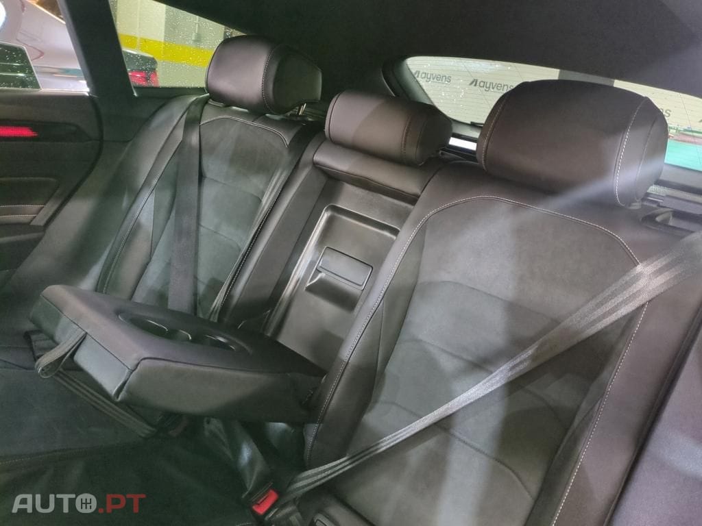 Volkswagen Arteon 2.0 TDI R-Line DSG