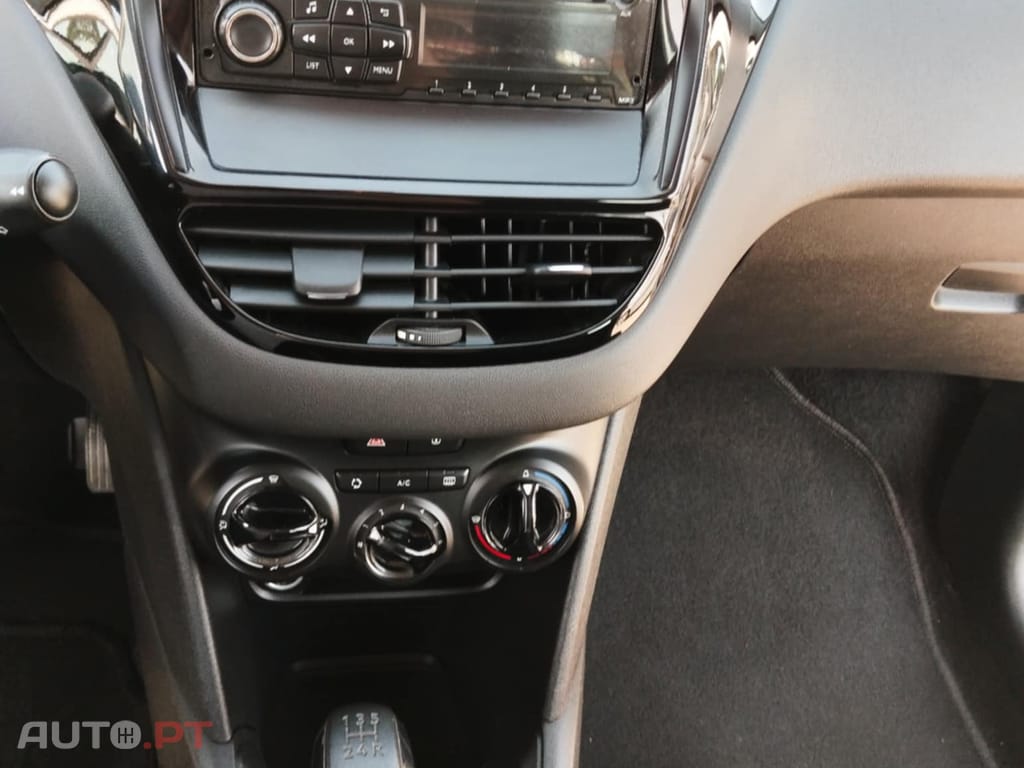 Peugeot 208 1.4HDI VAN