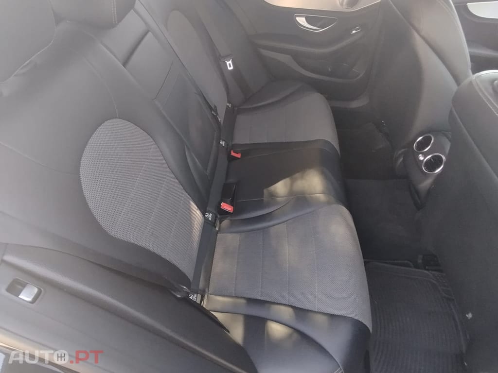 Mercedes-Benz C 350 C350 e Hibrido