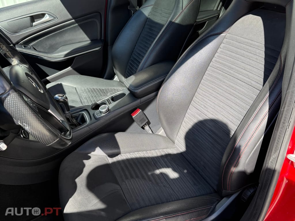 Mercedes-Benz A 200 CDi BlueEfficiency AMG Line