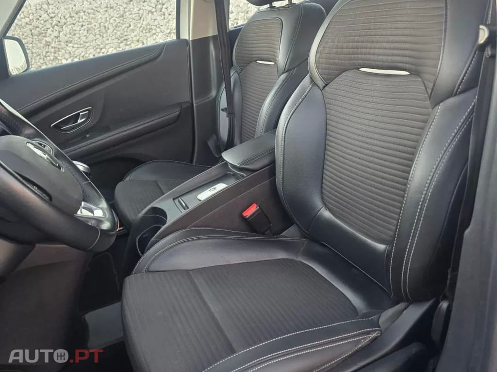 Renault Grand Scénic 1.6 dCi Intens SS