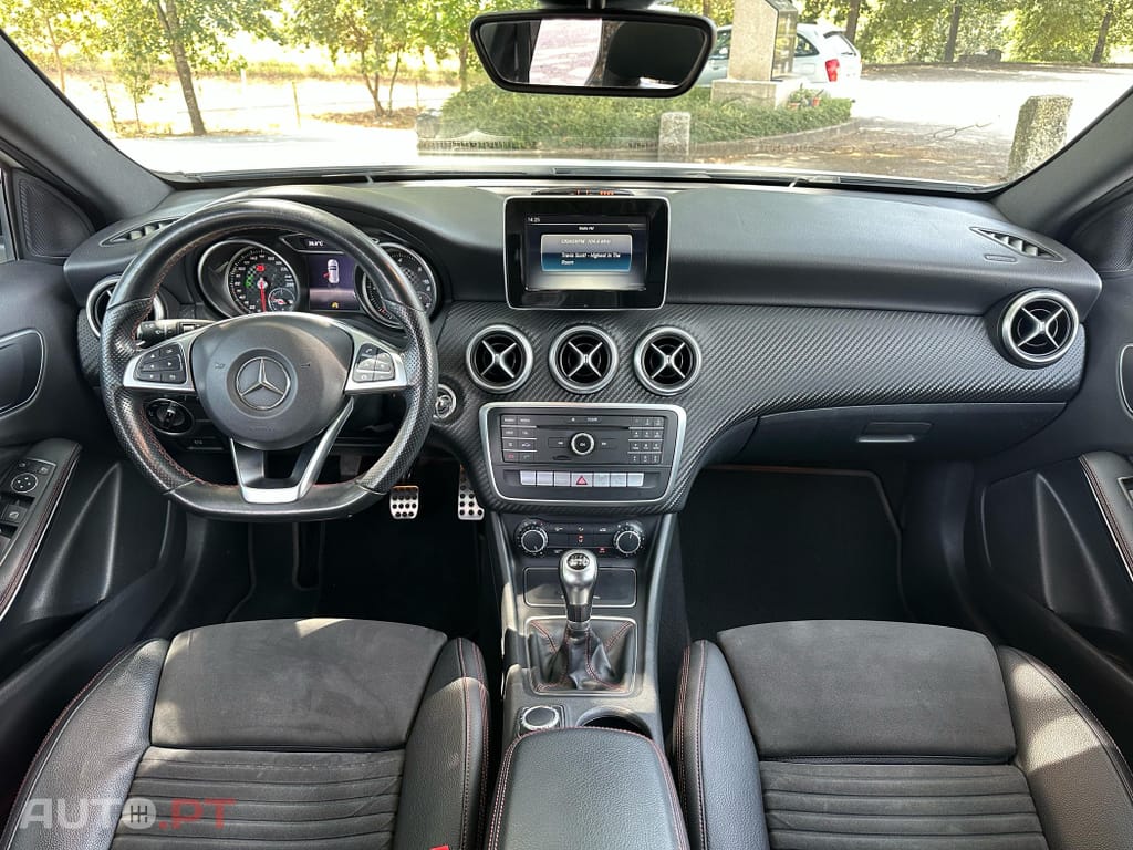 Mercedes-Benz A 180 d AMG Line