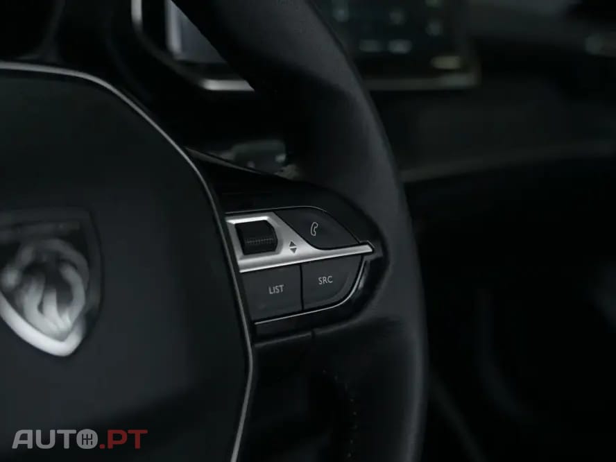 Peugeot E-208 50 kWh Active