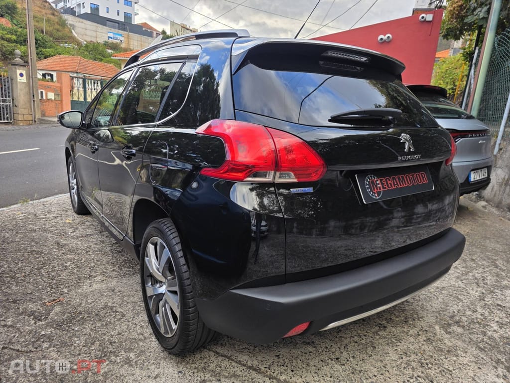 Peugeot 2008 1.6 BlueHDi Allure