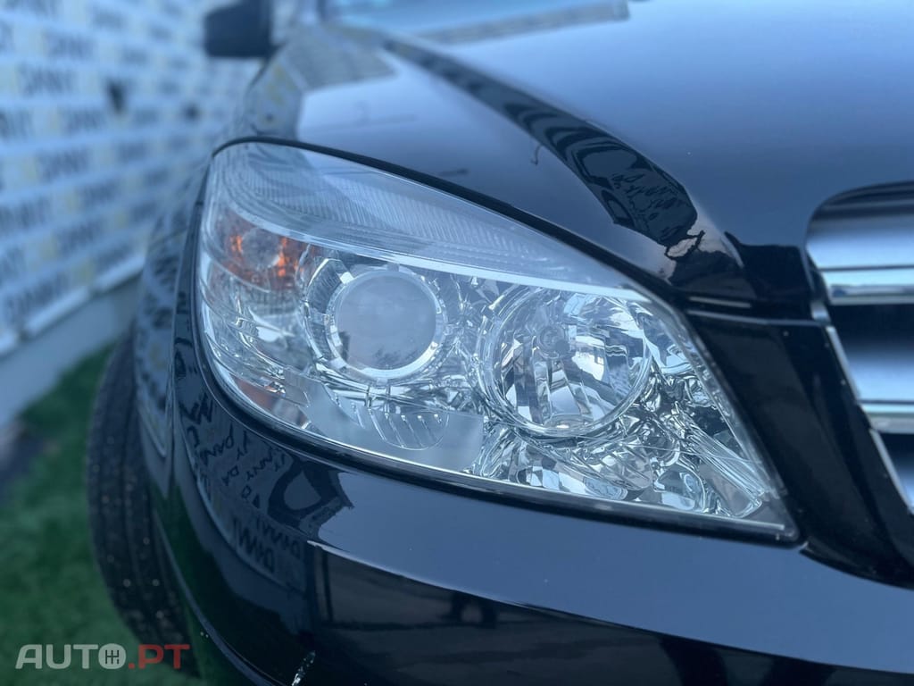 Mercedes-Benz C 220 blue efficient