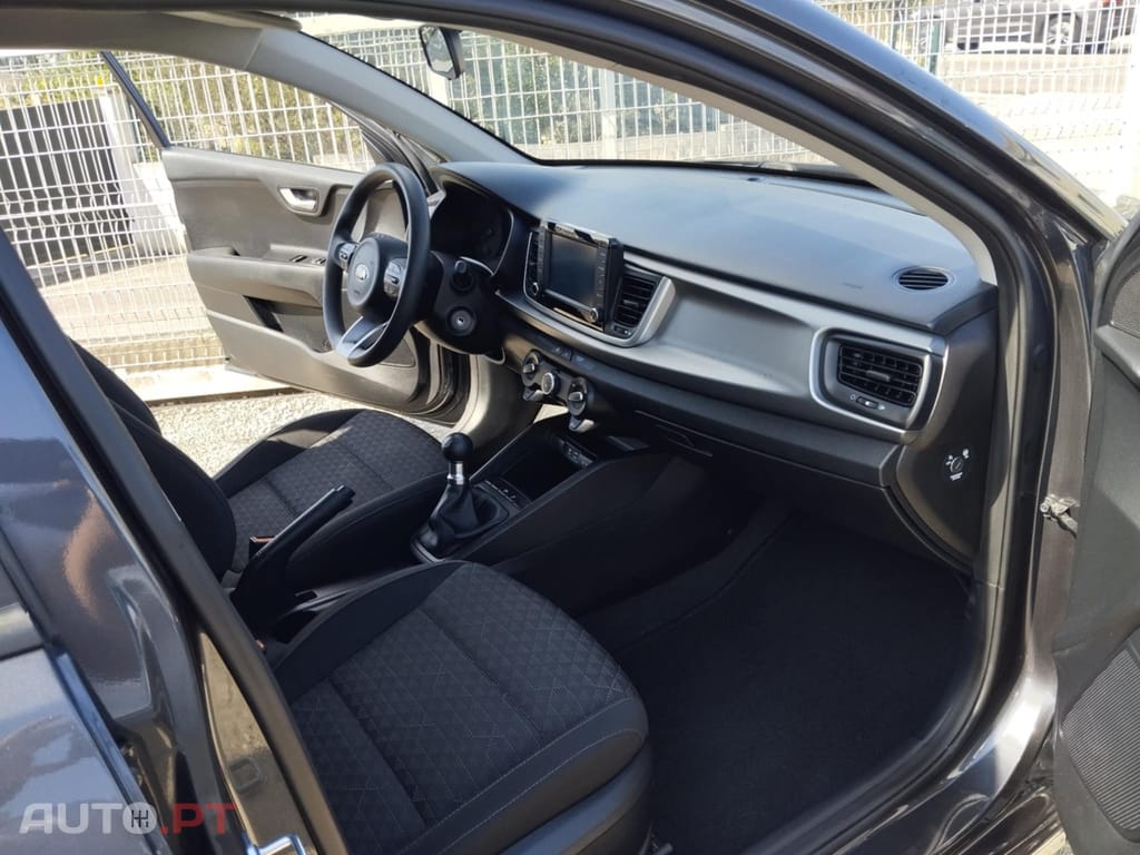 Kia Rio 1.2i