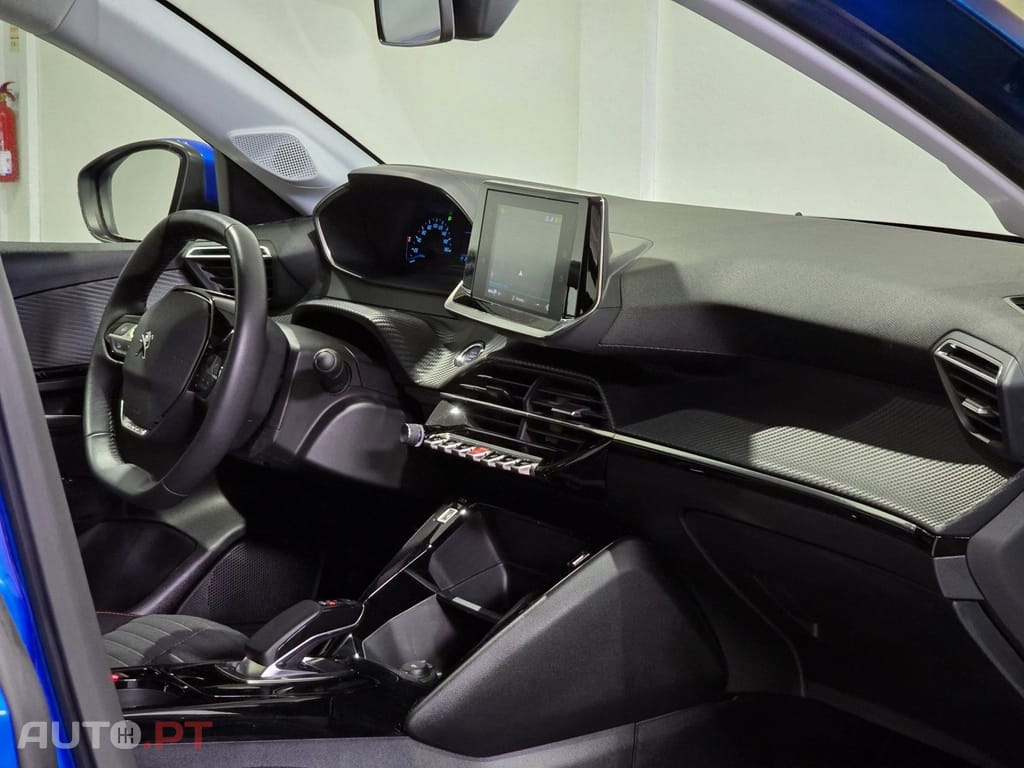 Peugeot E-208 50 kWh Style