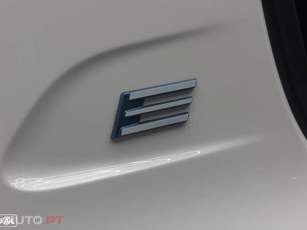 Peugeot E-208 Allure