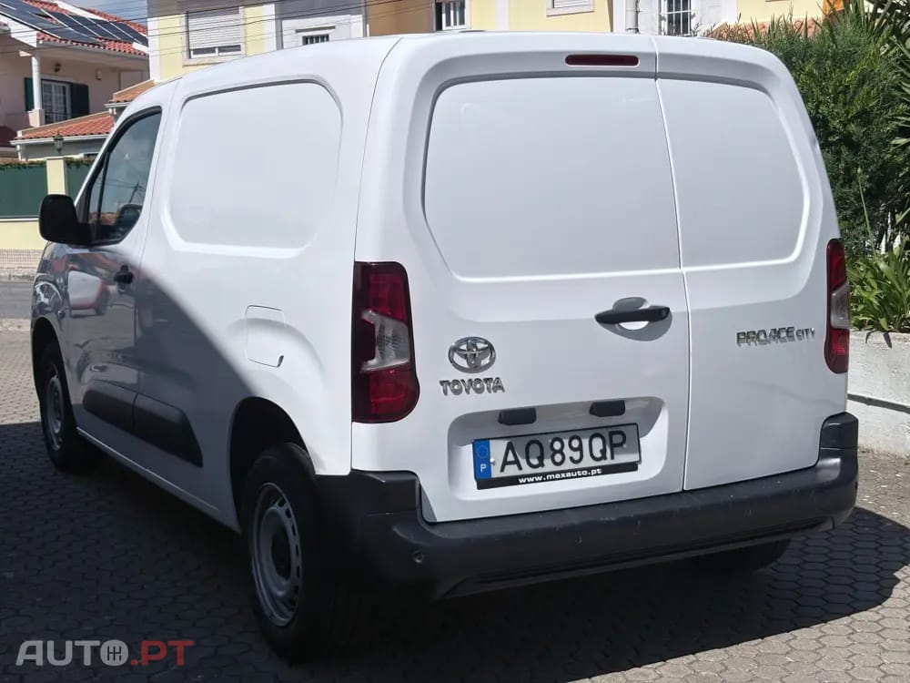 Toyota Proace Verso 1.5D L1 Comfort — fotografia 26