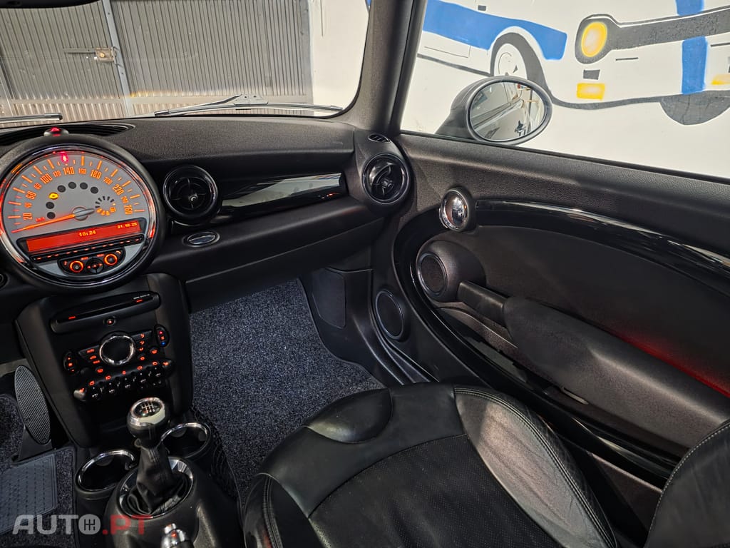 MINI Cooper d