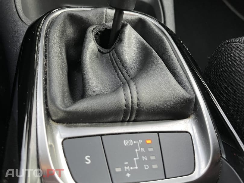 Citroen C4 Cactus Pure Tech 110 Stop&Start EAT6 Shine